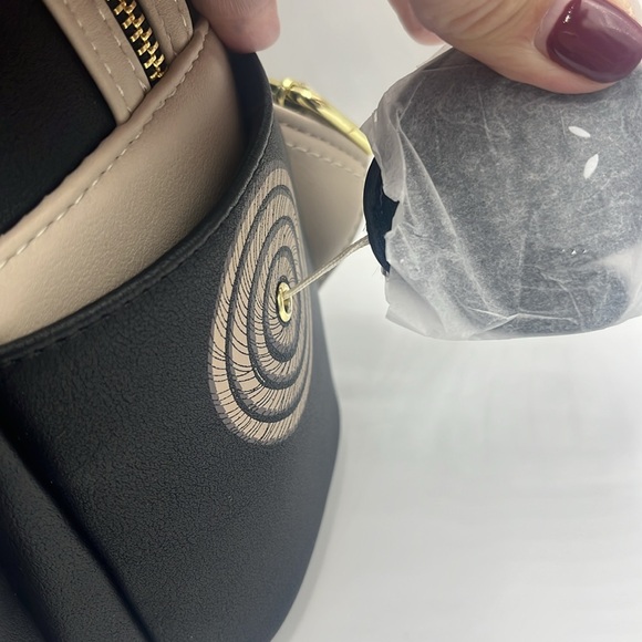 Disney Loungefly NBC Mayor Mini Backpack - Picture 3 of 11